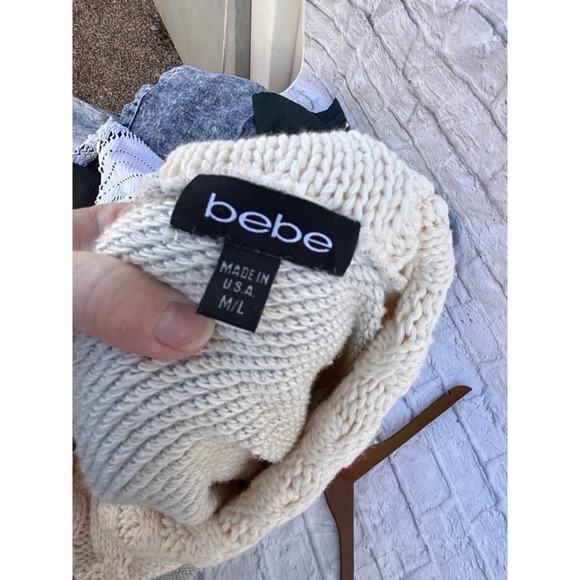 Women's Bebe Shawl Sweater M/L Gray Off-white Y2K - Picture 4 of 8